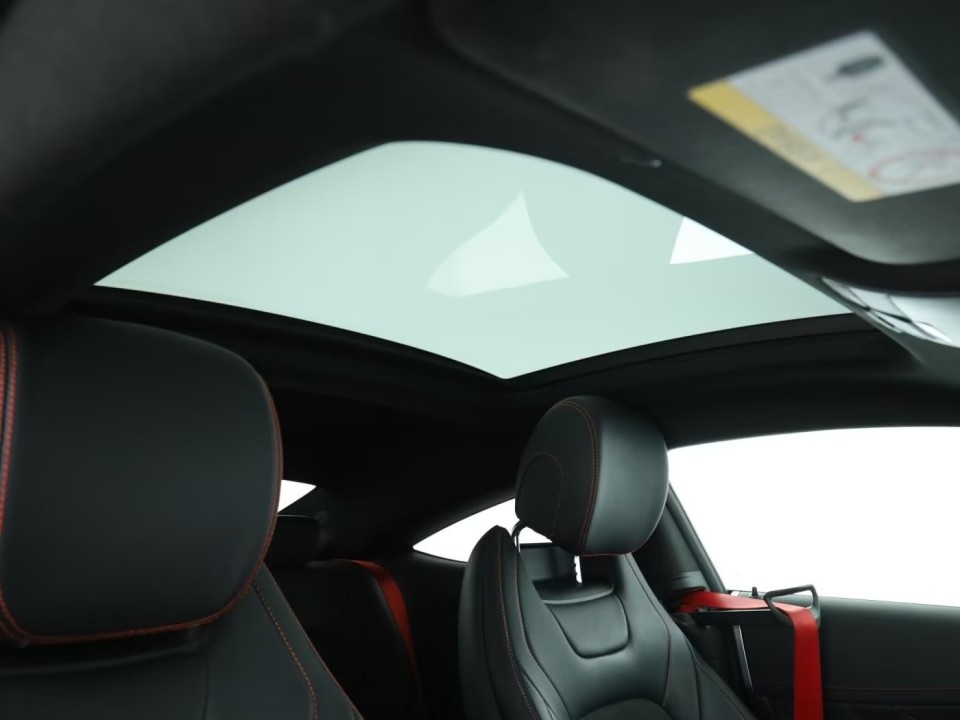 Mercedes-Benz C 220d 4MATIC Coupé AMG - foto 18