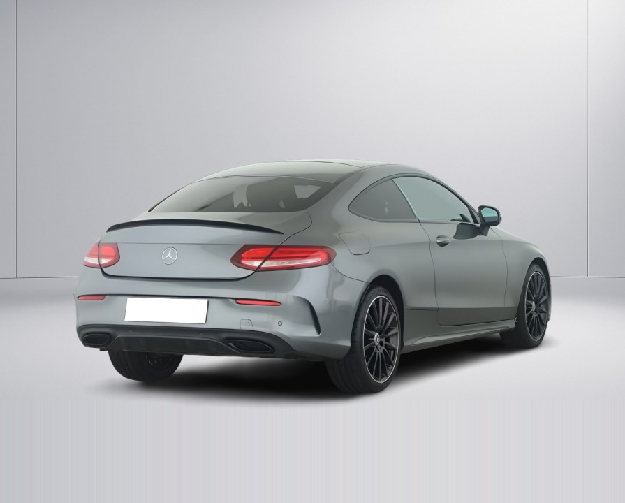 Mercedes-Benz C 220d 4MATIC Coupé AMG (4)