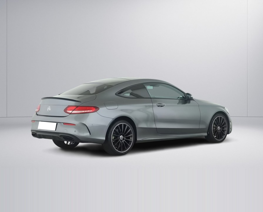 Mercedes-Benz C 220d 4MATIC Coupé AMG (3)
