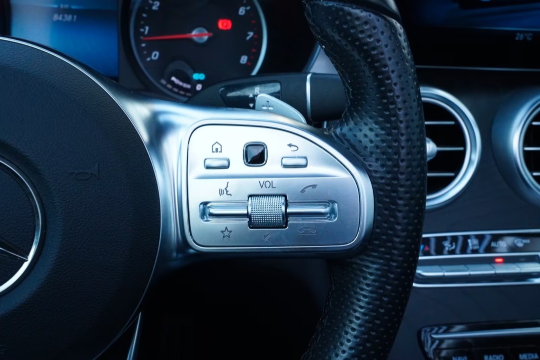 Mercedes-Benz C 300 AMG Cabrio - foto 25