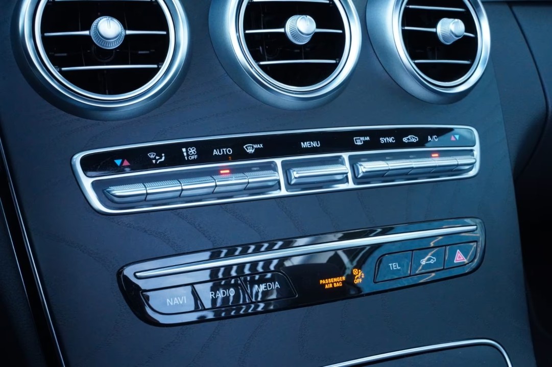 Mercedes-Benz C 300 AMG Cabrio - foto 27