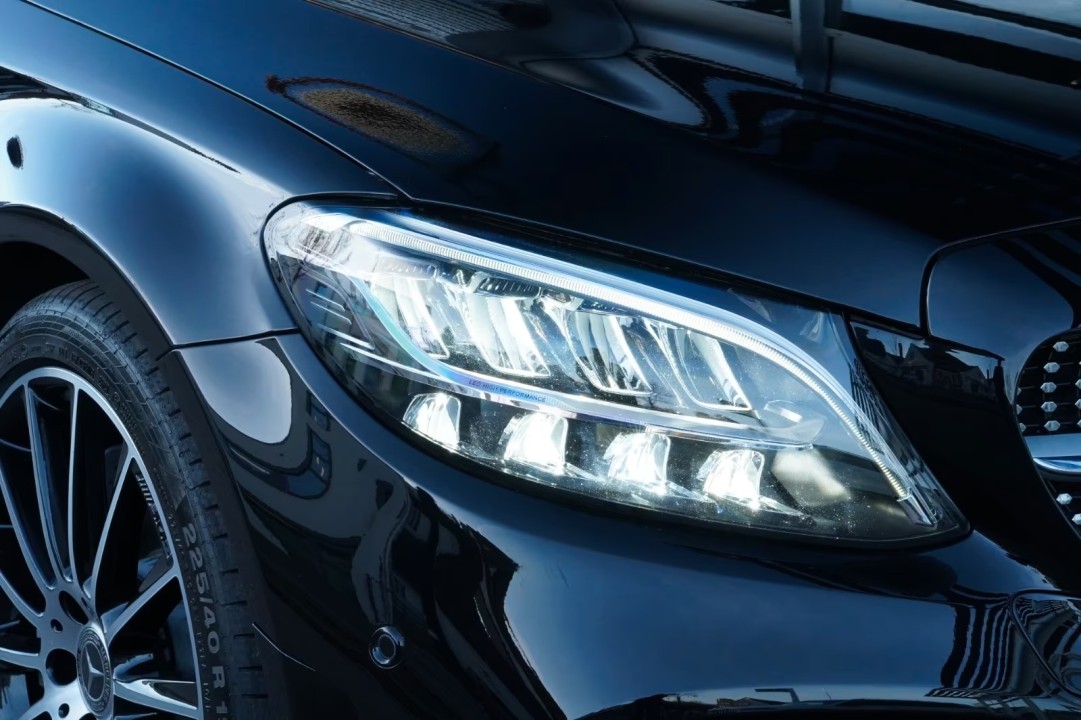 Mercedes-Benz C 300 AMG Cabrio - foto 45