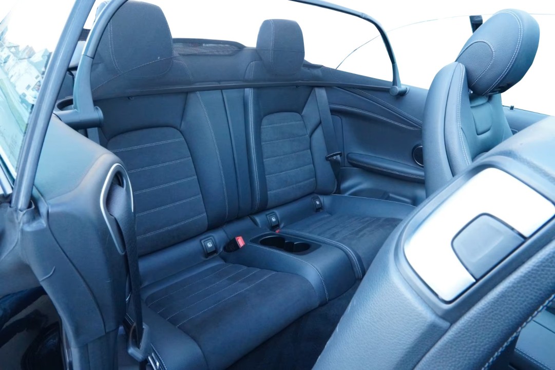 Mercedes-Benz C 300 AMG Cabrio - foto 34