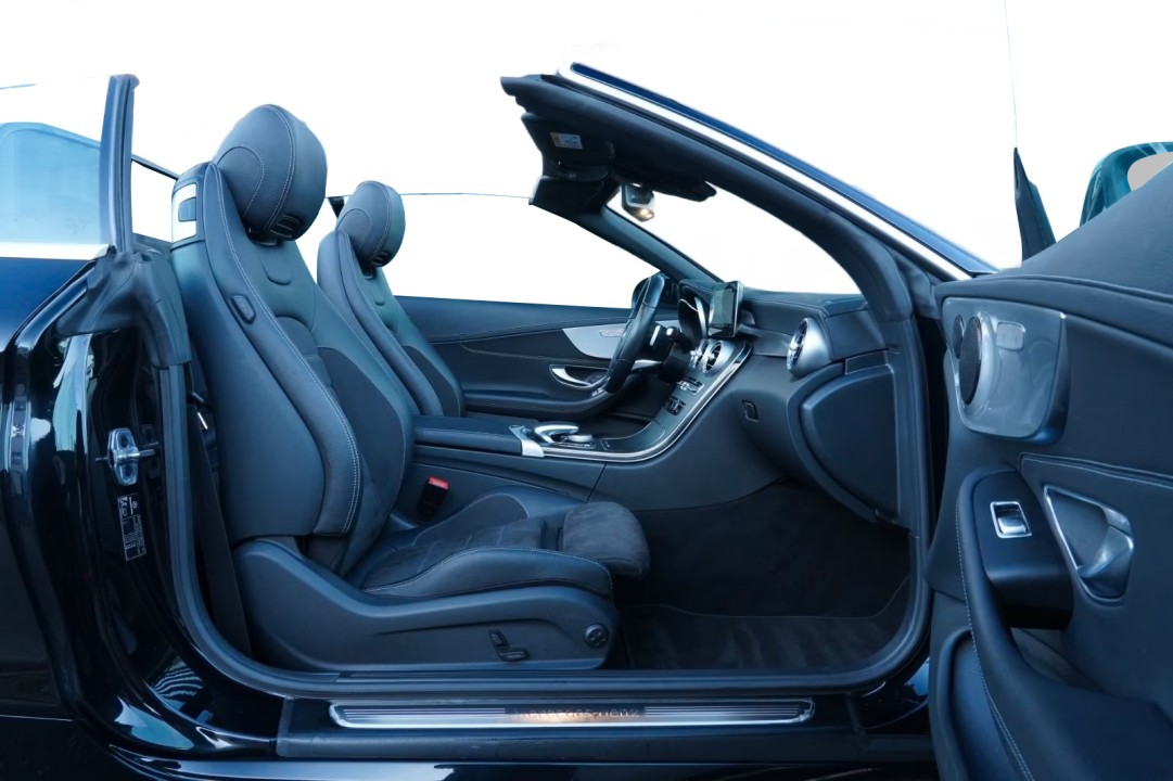 Mercedes-Benz C 300 AMG Cabrio - foto 21