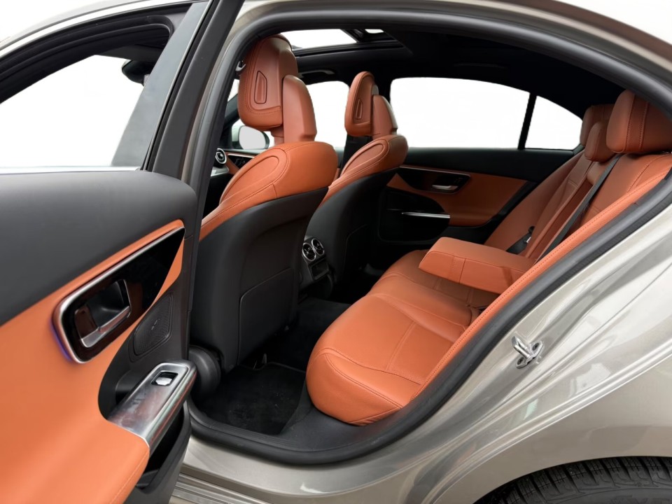 Mercedes-Benz C 220d - foto 19