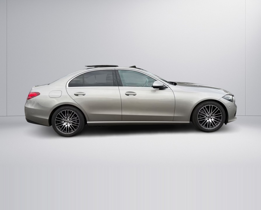 Mercedes-Benz C 220d (2)