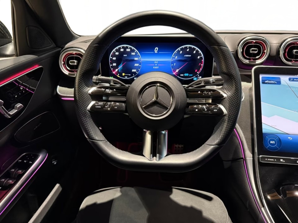 Mercedes-Benz C 300 AMG - foto 8