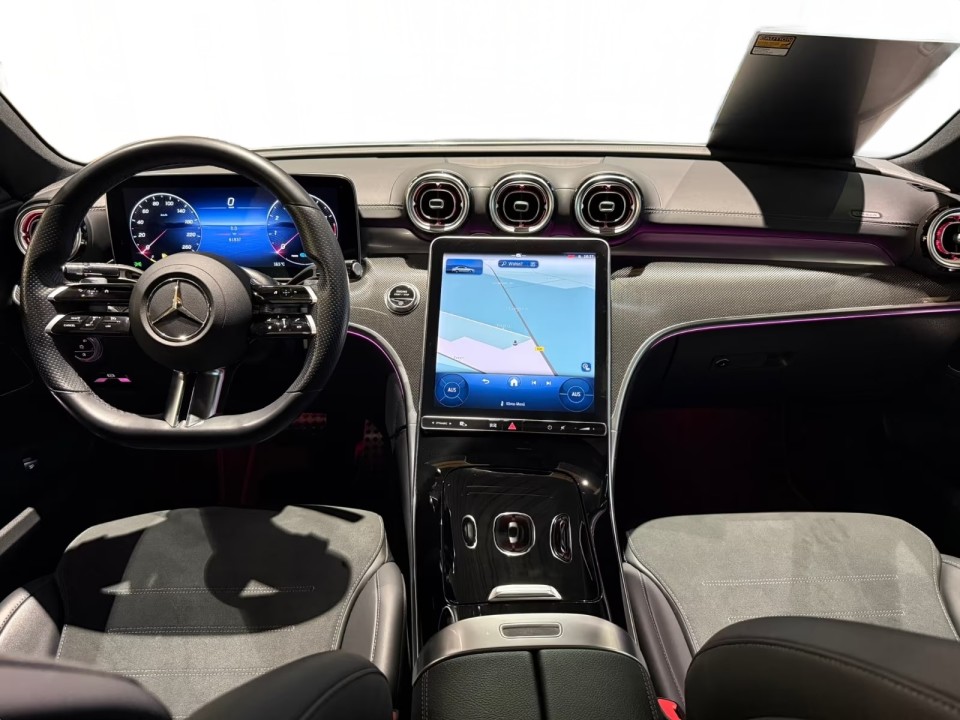 Mercedes-Benz C 300 AMG - foto 9