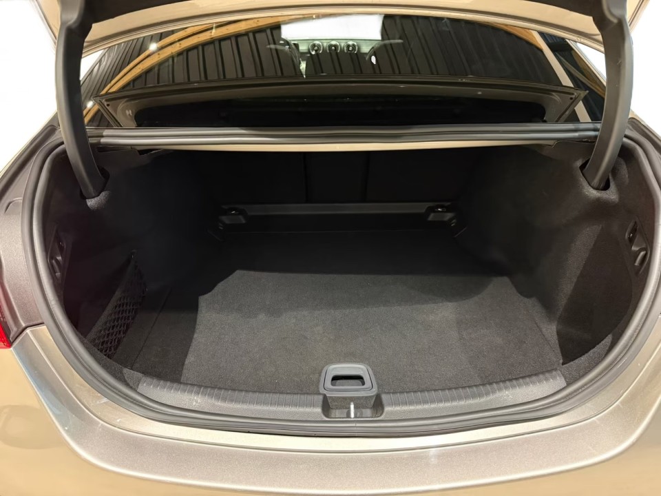 Mercedes-Benz C 300 AMG - foto 32