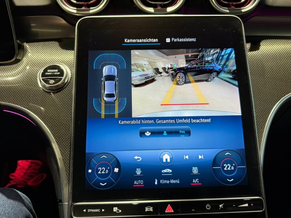 Mercedes-Benz C 300 AMG - foto 23