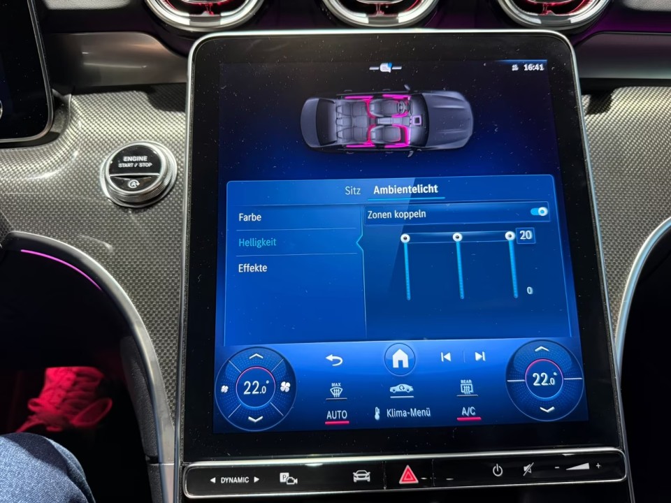 Mercedes-Benz C 300 AMG - foto 21