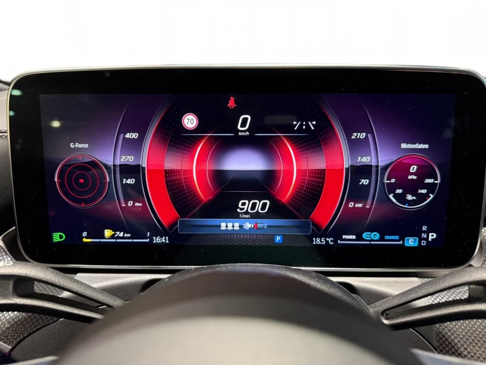 Mercedes-Benz C 300 AMG - foto 17