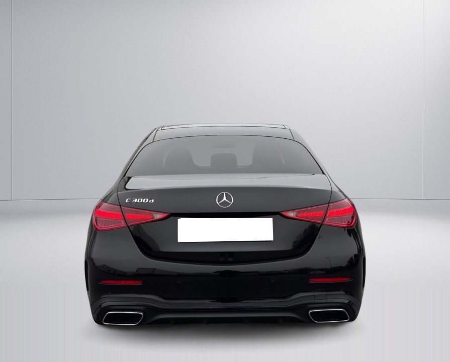 Mercedes-Benz C 300d AMG (3)
