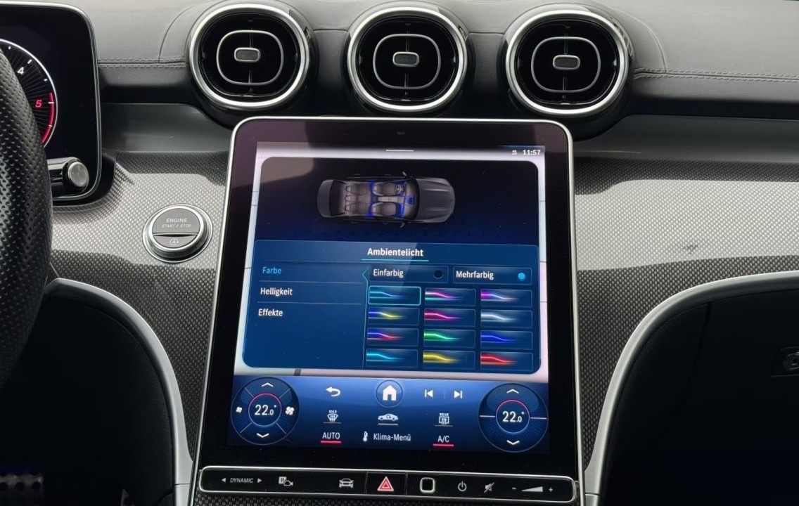 Mercedes-Benz C 300d AMG - foto 9