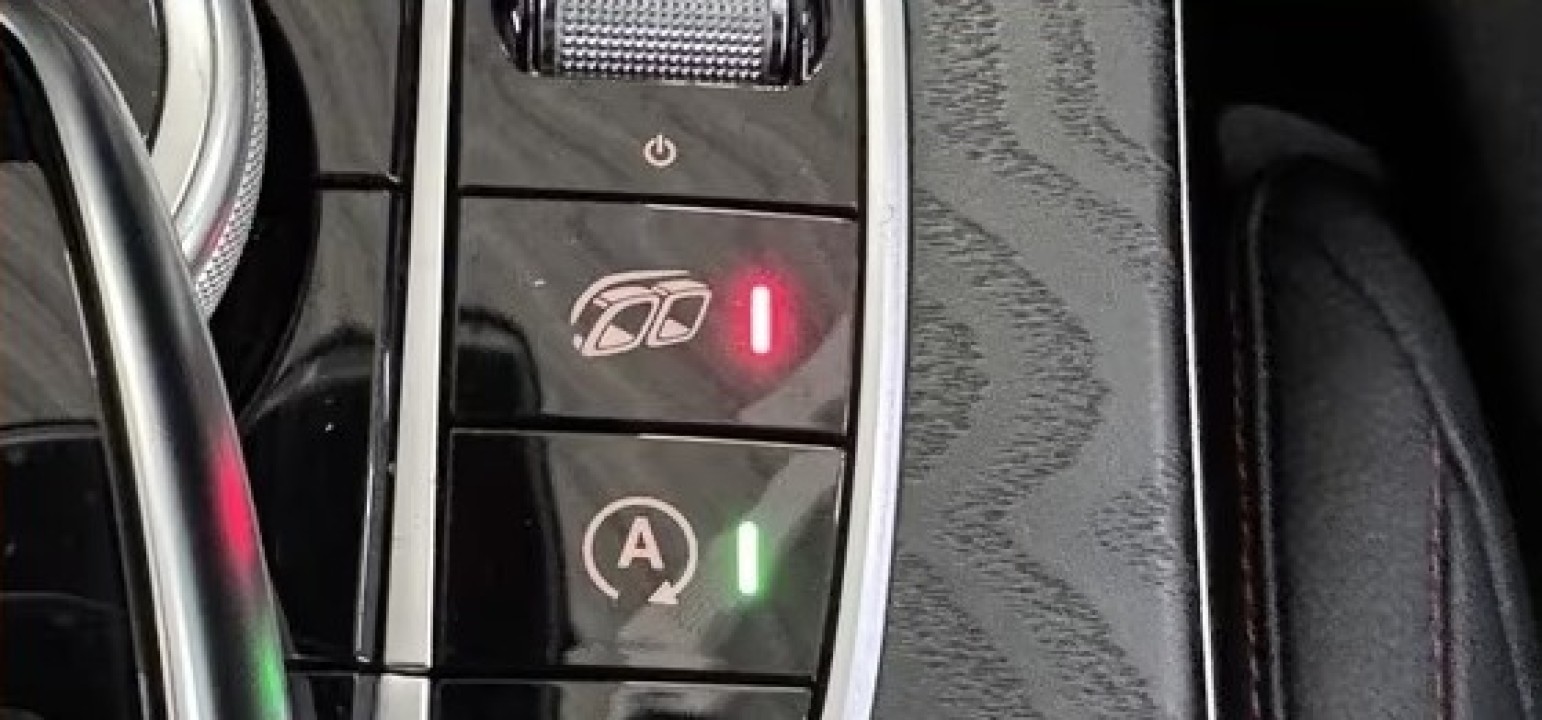 Mercedes-Benz C 43 AMG Coupe 4MATIC - foto 16