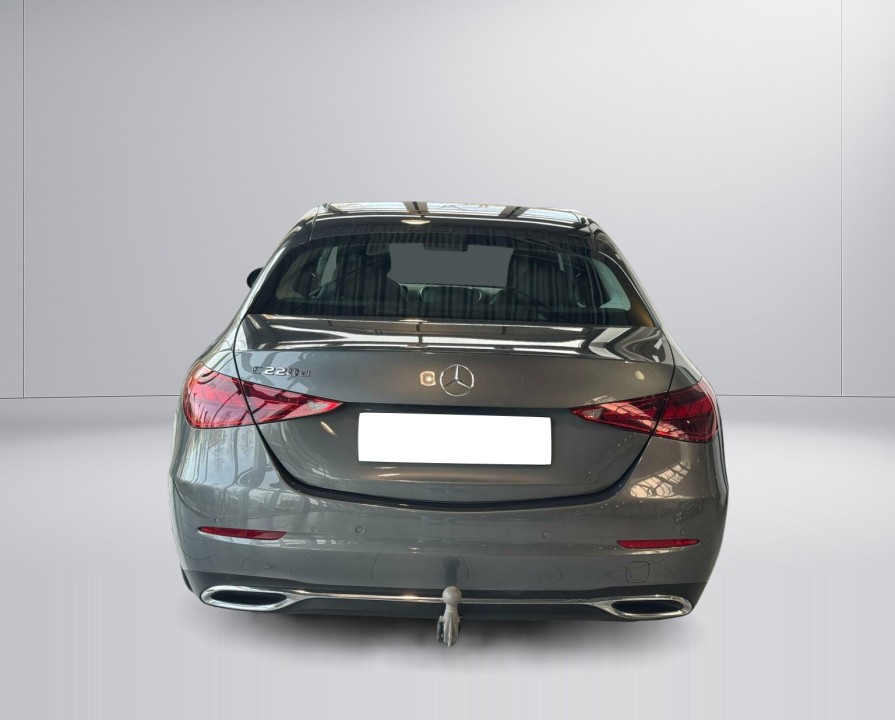 Mercedes-Benz C 220d (3)