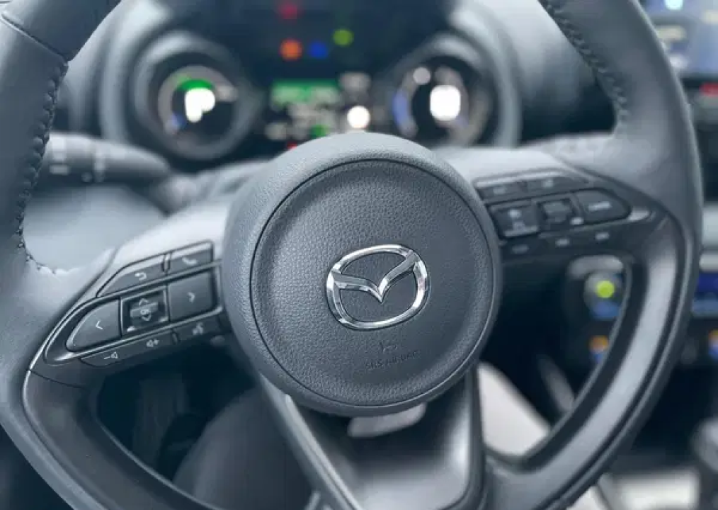 Mazda 2 Hybrid 1.5 VVT-i 116 CVT AGILE (4)