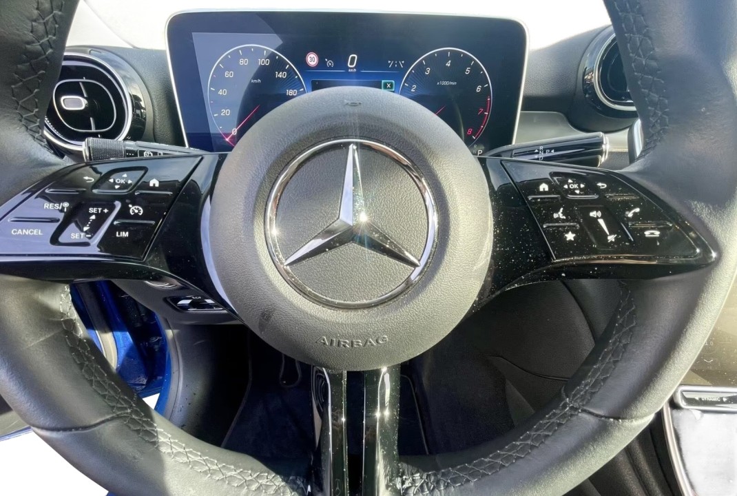 Mercedes-Benz C 300 4MATIC - foto 13
