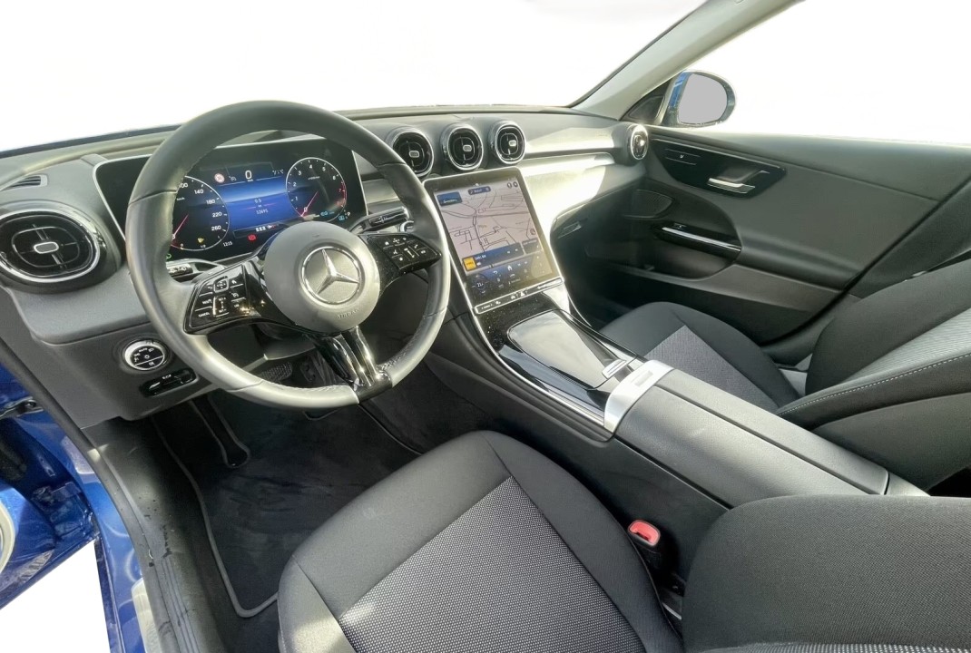 Mercedes-Benz C 300 4MATIC - foto 11