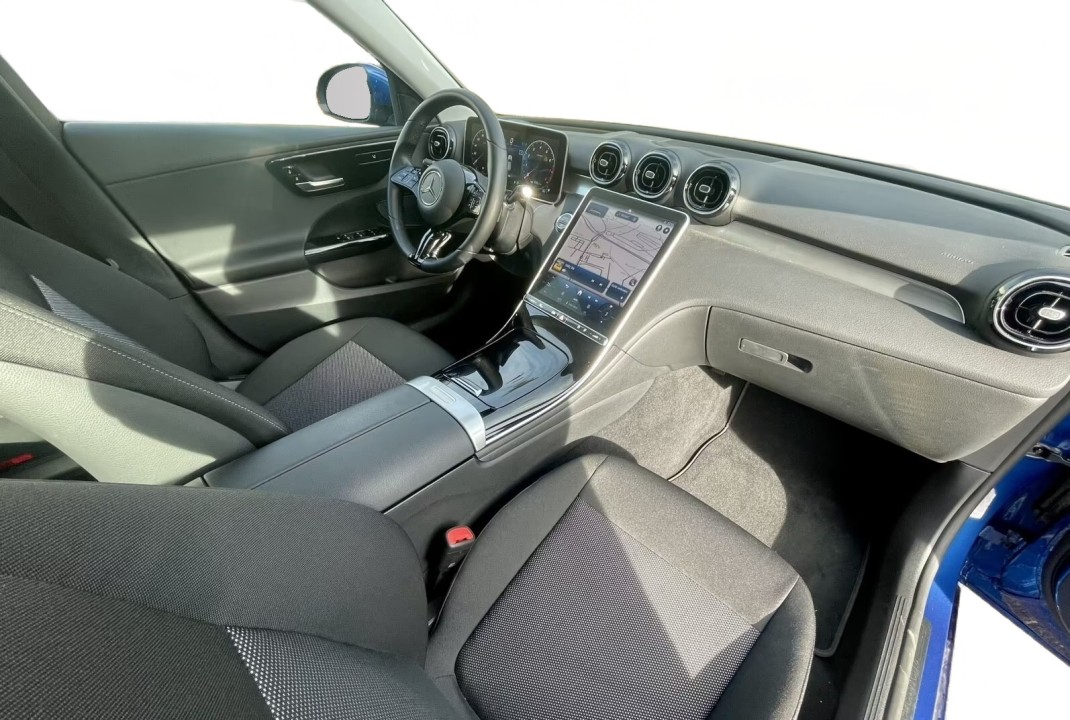 Mercedes-Benz C 300 4MATIC - foto 12