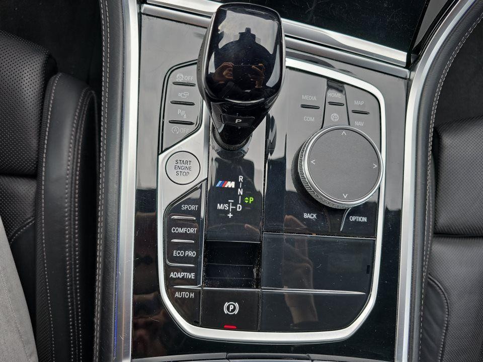 BMW Seria 8 M850i xDrive Coupe - foto 16