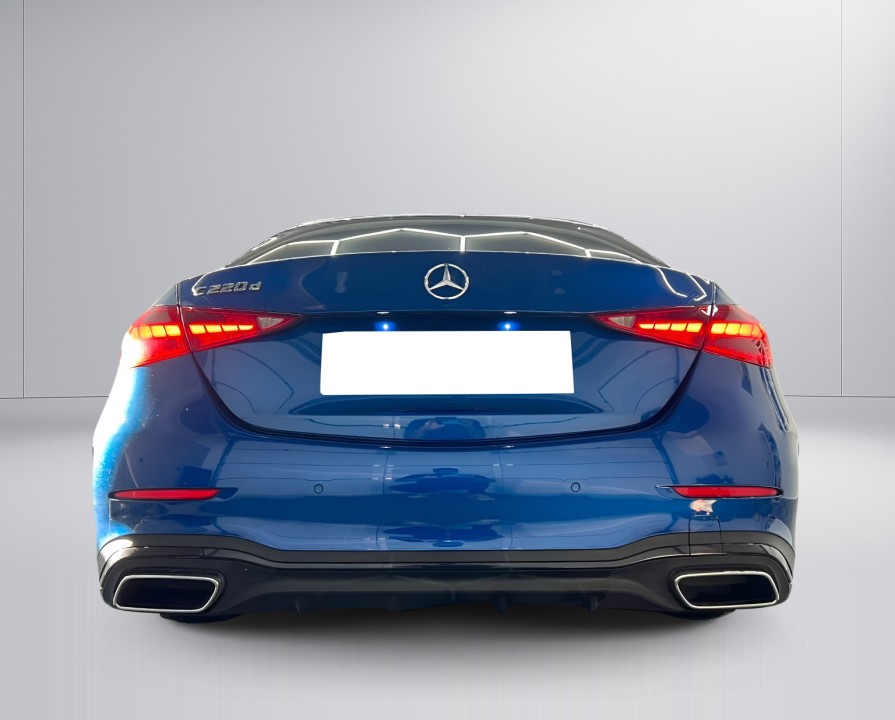 Mercedes-Benz C 220d AMG (4)