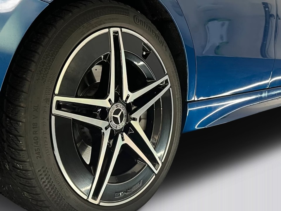 Mercedes-Benz C 220d AMG - foto 33