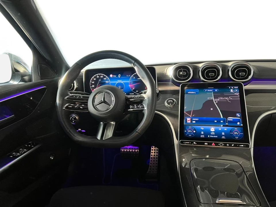 Mercedes-Benz C 220d AMG - foto 12