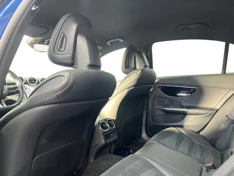 Mercedes-Benz C 220d AMG - foto 28