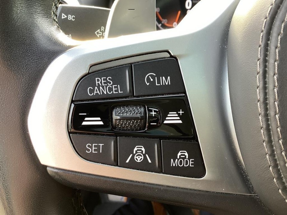 BMW Seria 8 840i xDrive Gran Coupe - foto 17