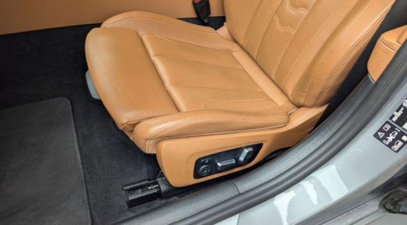 BMW Seria 8 840d xDrive Gran Coupe M-Sport - foto 9