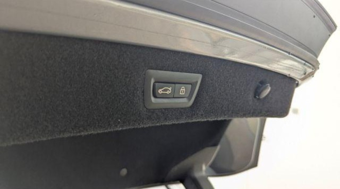 BMW Seria 8 840d xDrive Gran Coupe M-Sport - foto 15