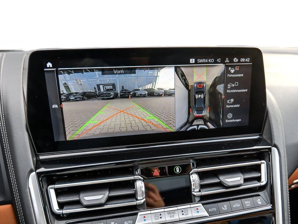 BMW Seria 8 M850i xDrive Gran Coupe - foto 17