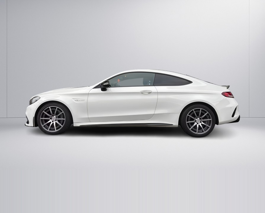 Mercedes-Benz C 63 AMG (5)