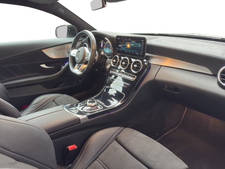 Mercedes-Benz C 63 AMG - foto 10