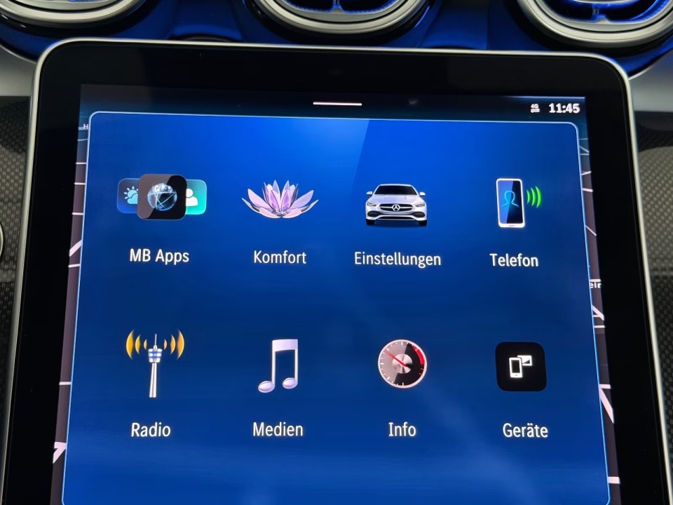 Mercedes-Benz C 300d AMG - foto 26