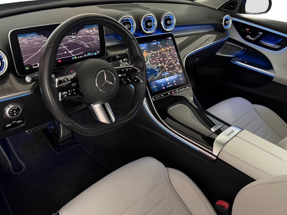 Mercedes-Benz C 300d AMG - foto 13