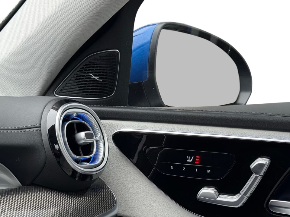 Mercedes-Benz C 300d AMG - foto 36