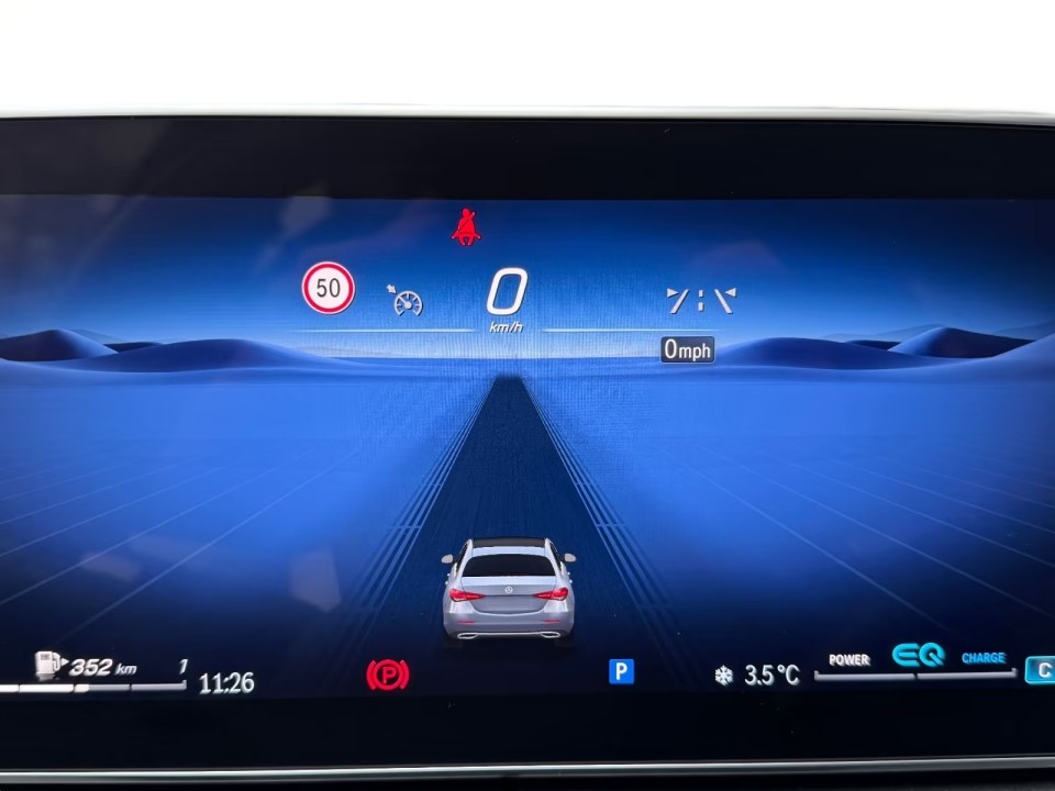 Mercedes-Benz C 300d AMG - foto 18