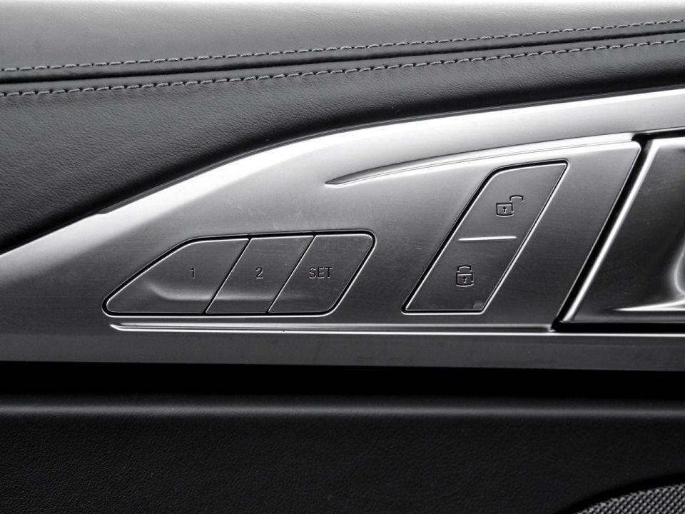 BMW Seria 8 M850i xDrive Coupe - foto 11