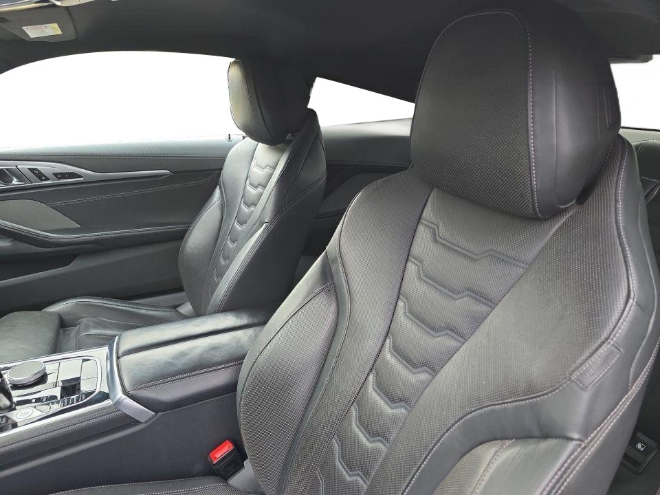 BMW Seria 8 M850i xDrive Coupe - foto 14