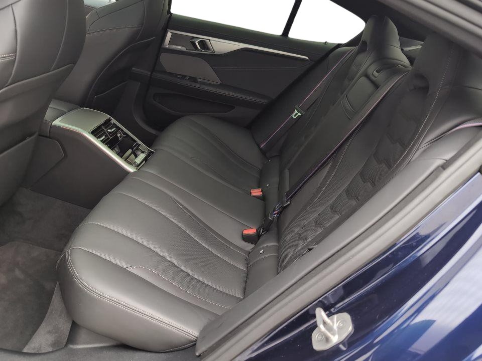 BMW Seria 8 840d xDrive Gran Coupe M-Sport - foto 8