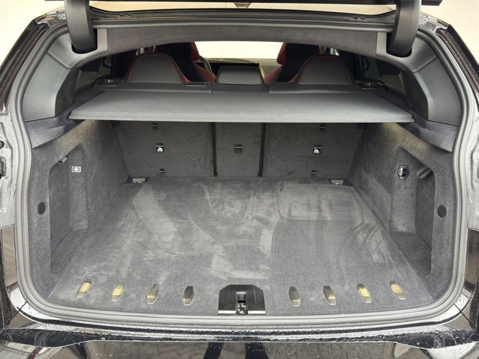 BMW XM Label Red - foto 8