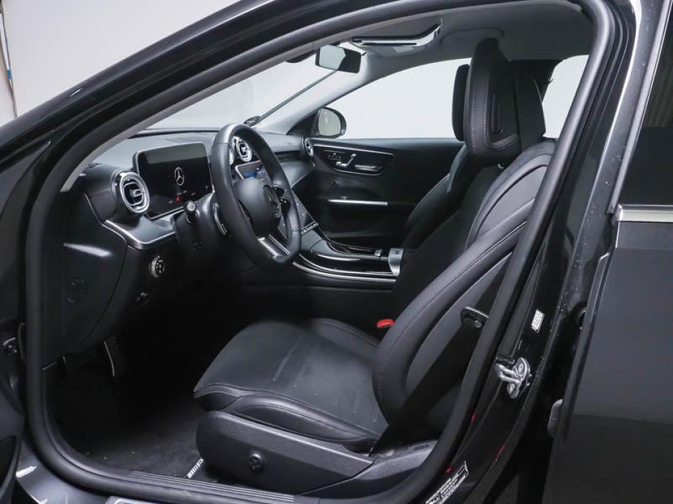 Mercedes-Benz C 200 AMG (3)