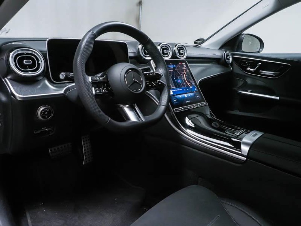 Mercedes-Benz C 200 AMG - foto 7