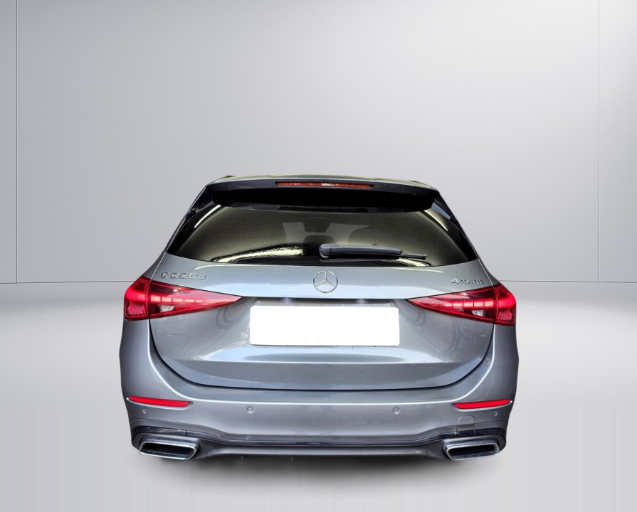 Mercedes-Benz C 220d 4MATIC AMG (3)