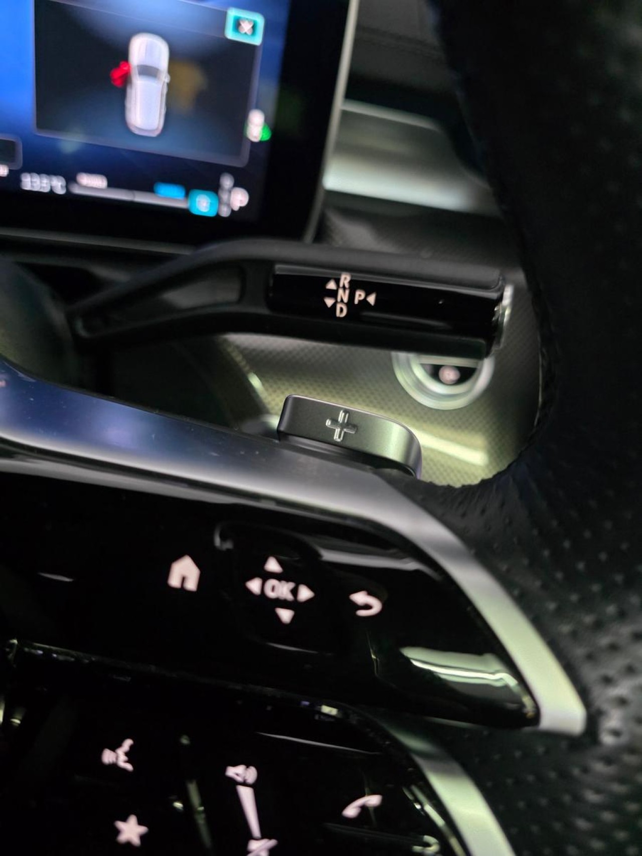 Mercedes-Benz C 220d 4MATIC AMG - foto 15