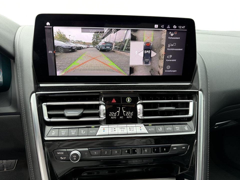 BMW Seria 8 M850i xDrive Coupe - foto 12