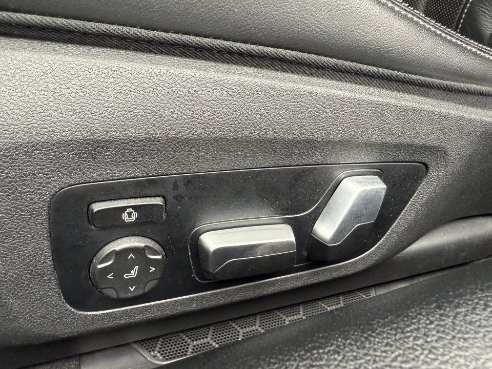 BMW Seria 8 M850i xDrive Coupe - foto 16