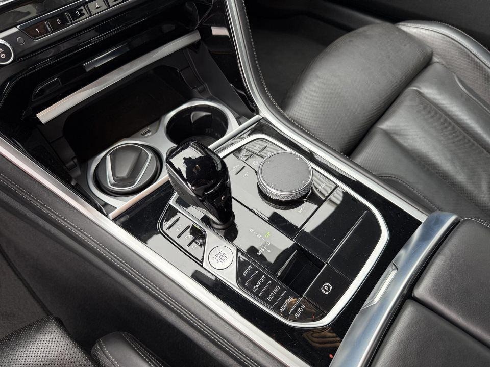 BMW Seria 8 M850i xDrive Coupe - foto 11